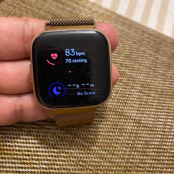 Fitbit watch - Picture 6 of 11